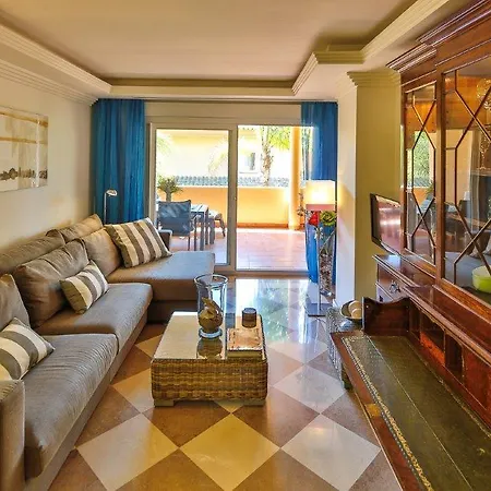 Luxe Appartament Марбелья